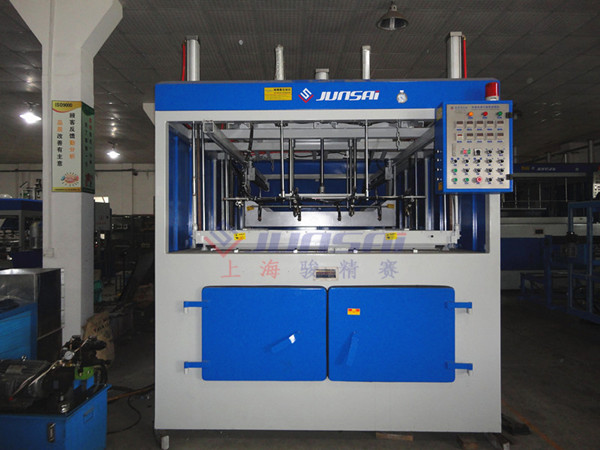 單頭厚片<a href=http://www.anibigbunny.com/ target=_blank class=infotextkey>吸塑機</a>1.jpg